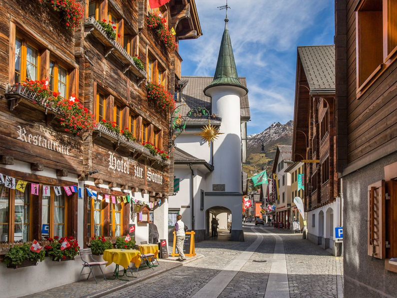 L’OMC décerne le label « Best Tourism Villages » à Andermatt et Morat